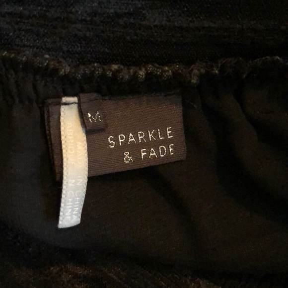 Sparkle and Fade velvet skirt. - Picture 3 of 3